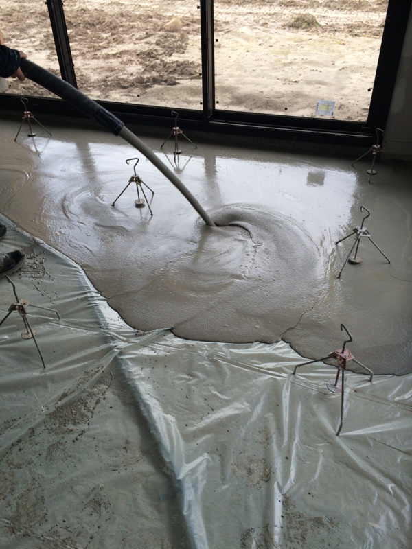 ravoirage fluide coulage ciment beton
